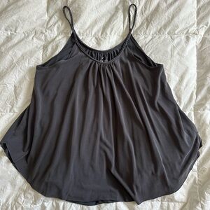 AE flowy tank